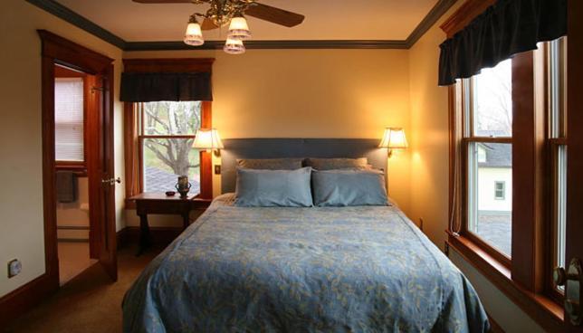 Breezy Hill Inn Fleischmanns Room photo